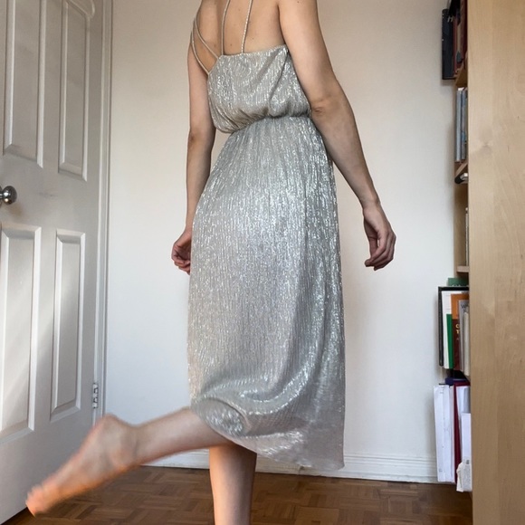 Silver sparkly dress - Picture 3 of 13